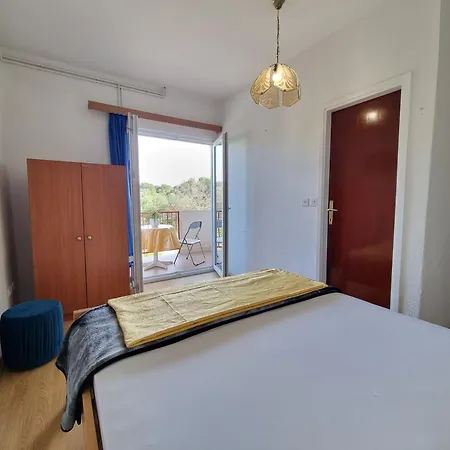 Guest house Slavica *