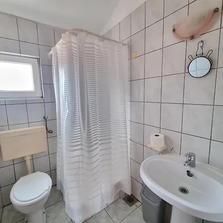 Guest house Slavica Okrug Gornji