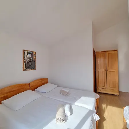 Guest house Slavica *