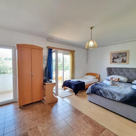 Slavica Guest house Okrug Gornji