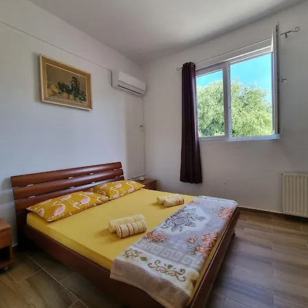 Guest house Slavica Okrug Gornji